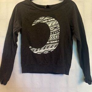 Full Tilt Charcoal Gray and White Graphic Sweatshirt